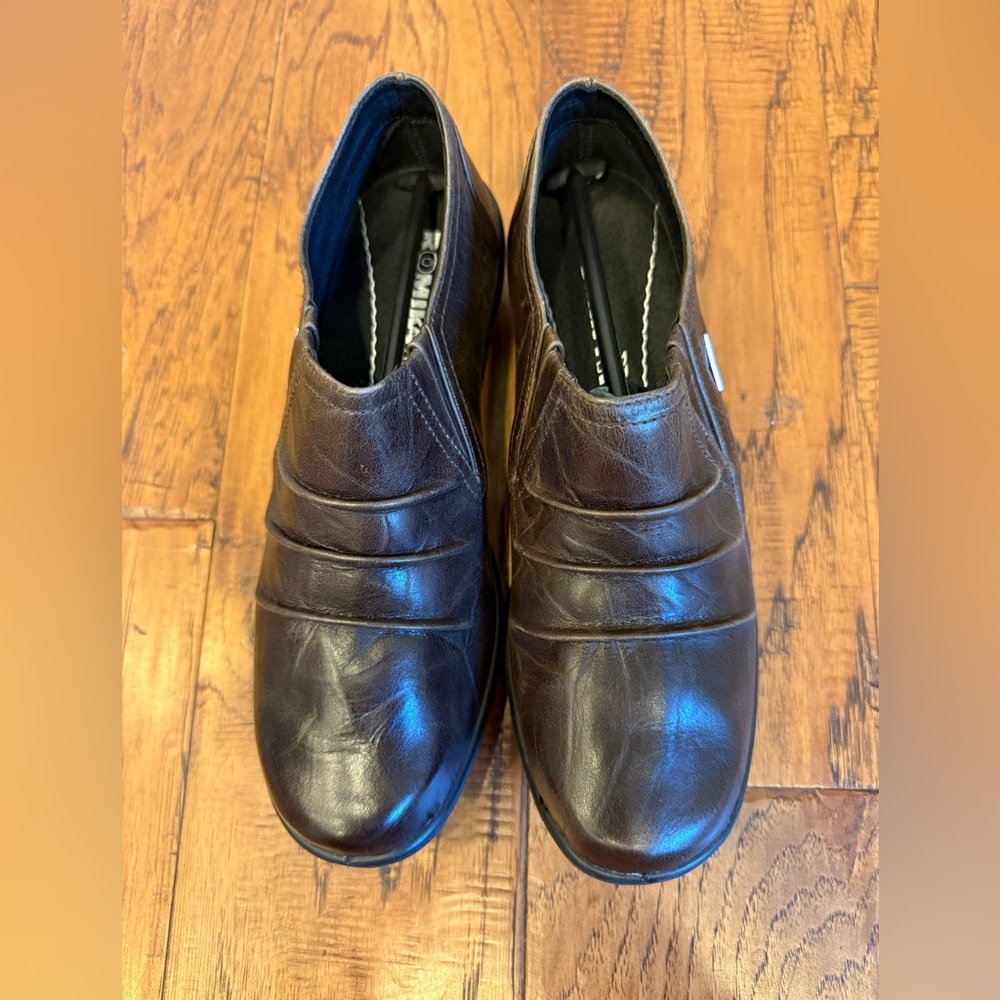 Romika Brown Leather Waterproof Shoes size 6